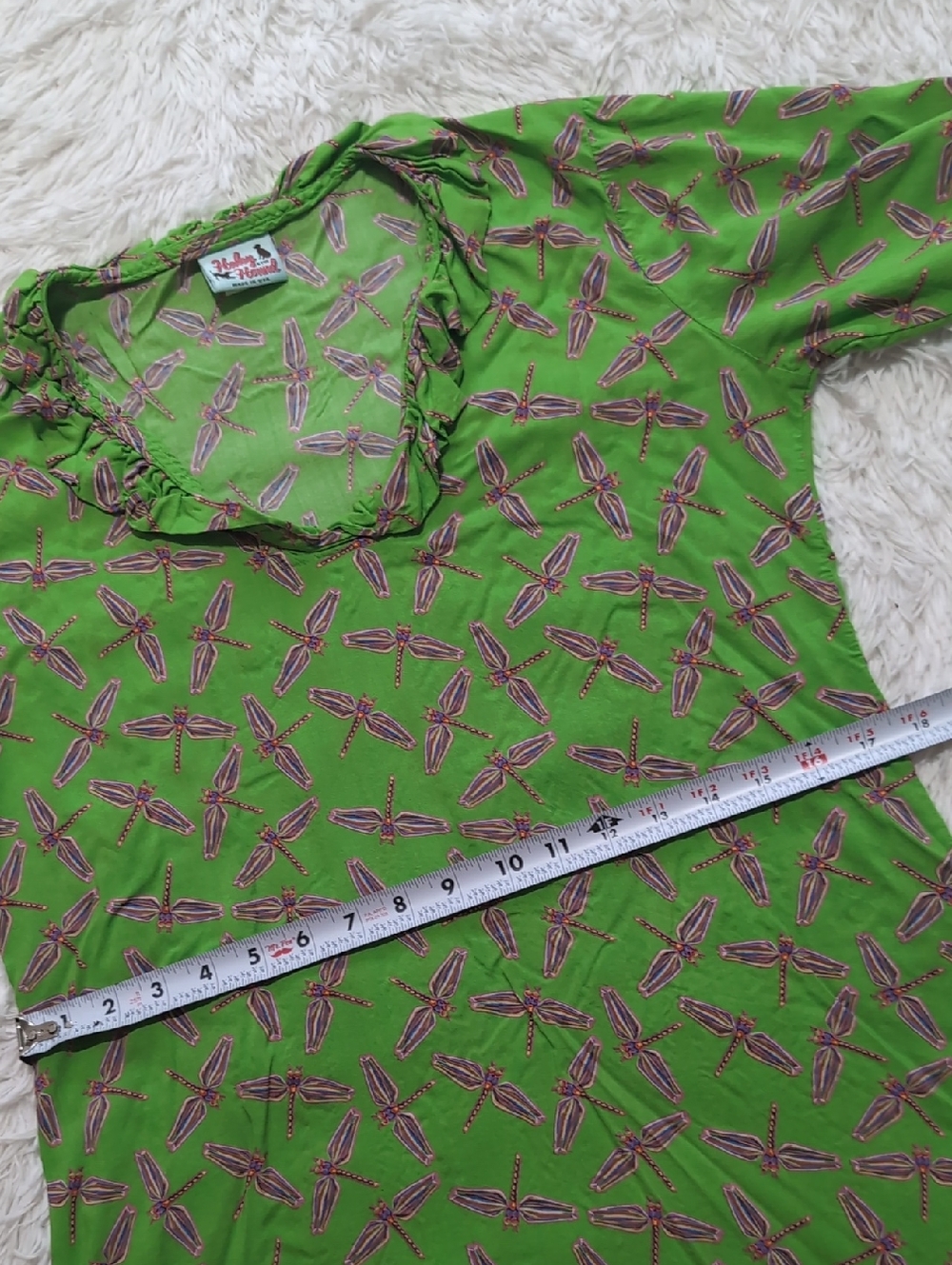Haley & The Hound Rainbow Dragonfly Print Green Ruffle Neck 3/4 Sleeve Tunic - Picture 9 of 10